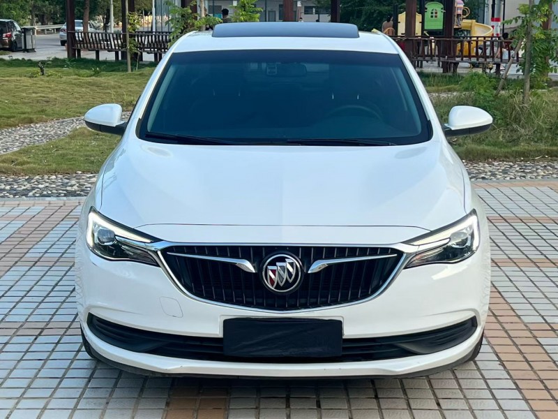 汕头21年别克英朗1