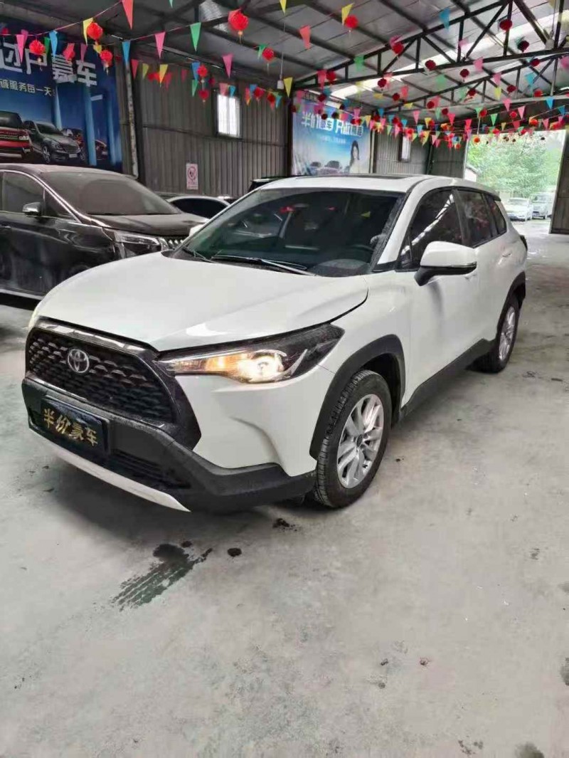 西安24年丰田锐放2