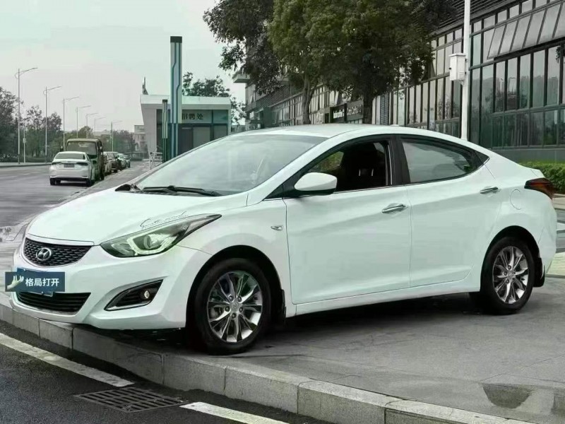 东莞18年现代朗动2