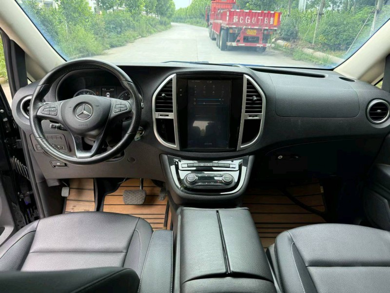 徐州20年奔驰威霆9