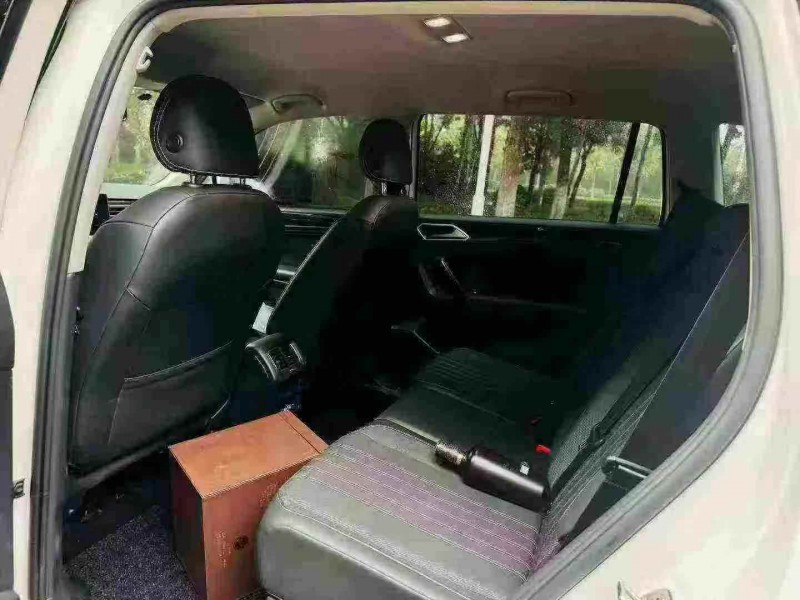 潍坊22年大众途观6