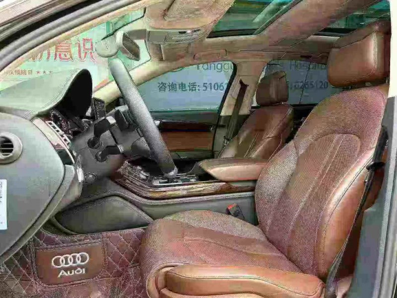 济宁16年奥迪A8L4