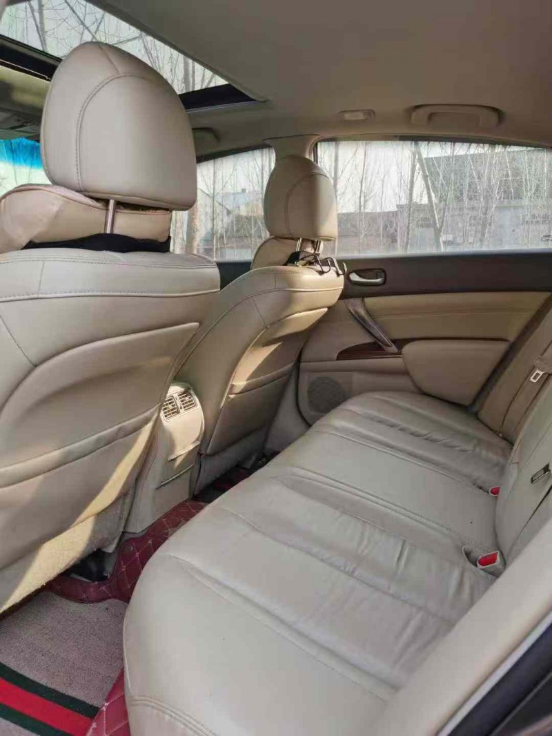 临沂12年日产天籁6