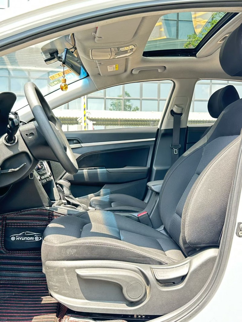 东莞19年现代领动5