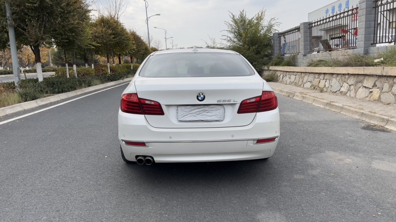 兰州17年宝马5系8