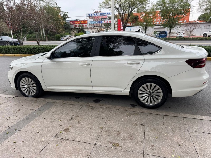 邢台21年大众朗逸2