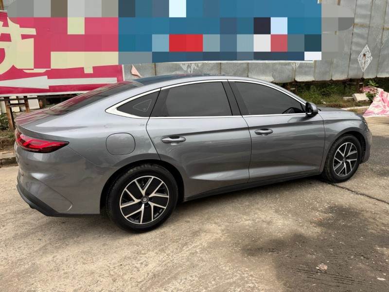 邢台25年比亚迪秦5