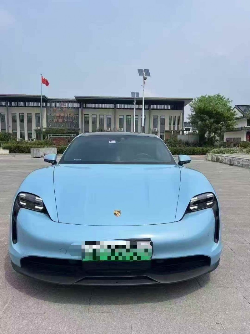 济南22年保时捷Taycan1