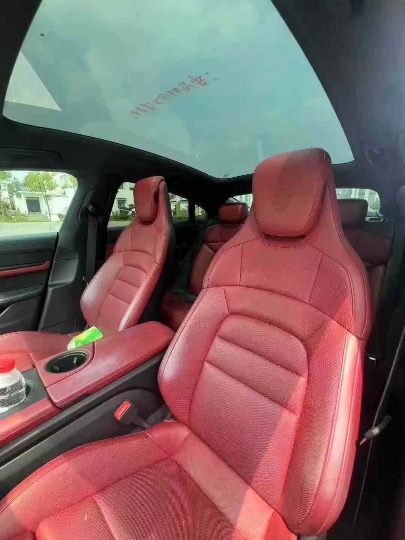 济南22年保时捷Taycan6