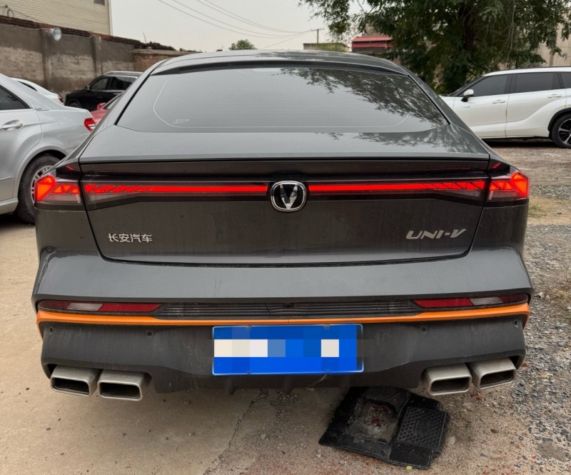 邢台25年长安汽车UNI7