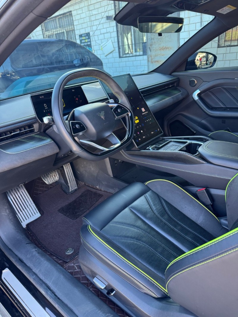 邢台23年哪吒GT5