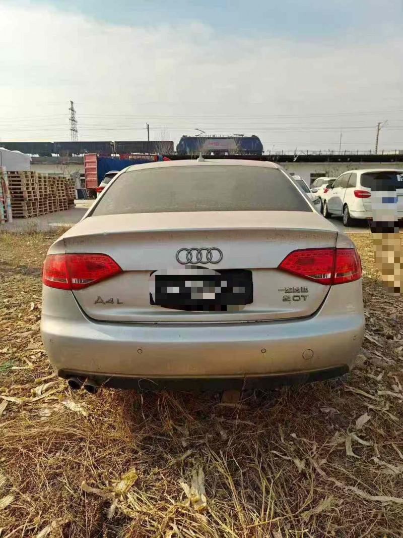 临沂12年奥迪A4L9
