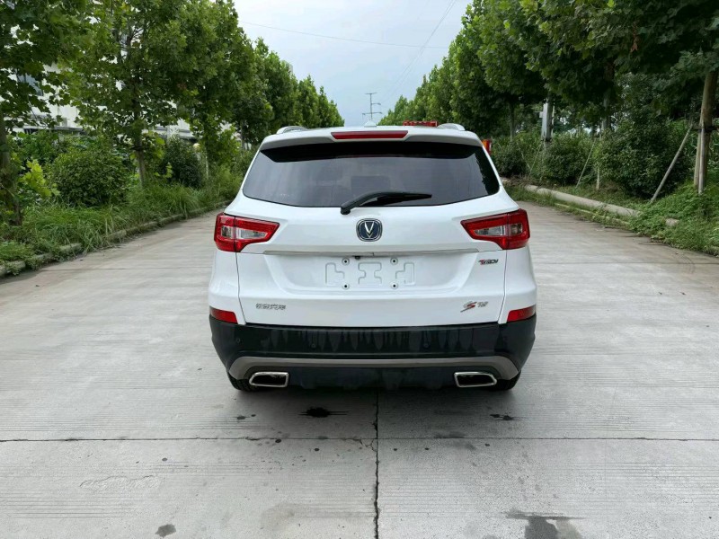 徐州18年长安汽车CS755