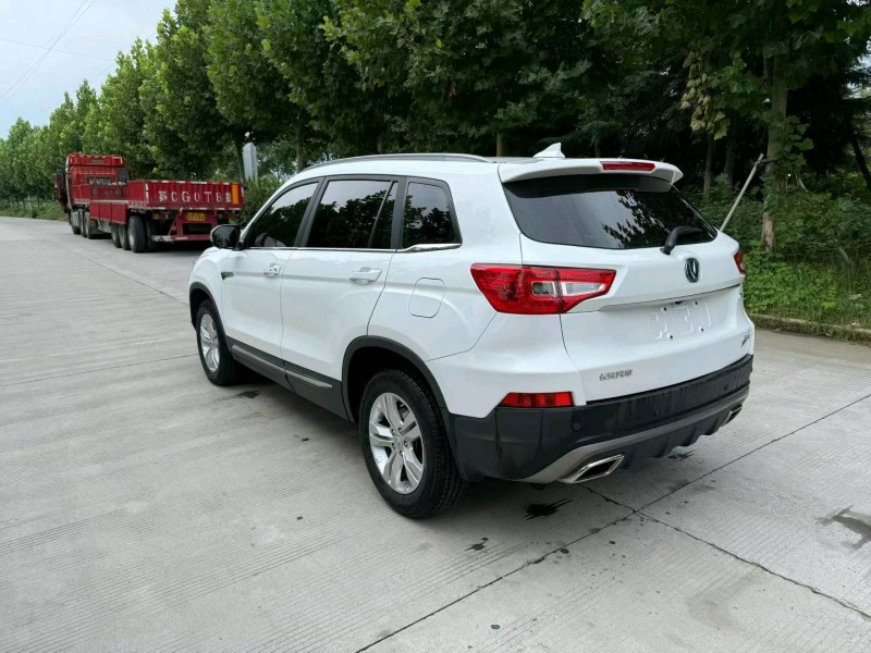 徐州18年长安汽车CS756