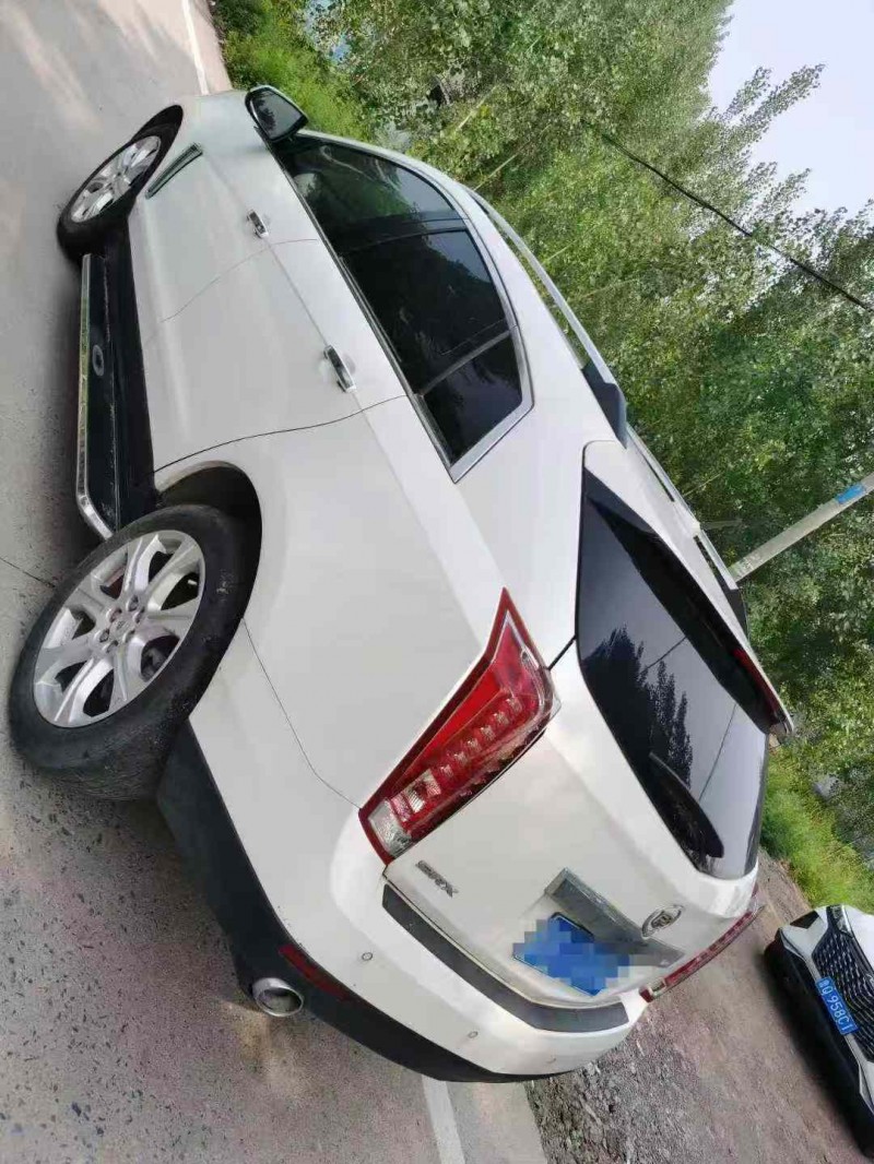 临沂15年凯迪拉克SRX8