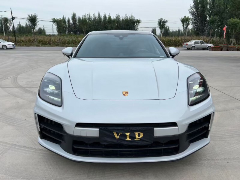 唐山24年保时捷帕拉梅拉1