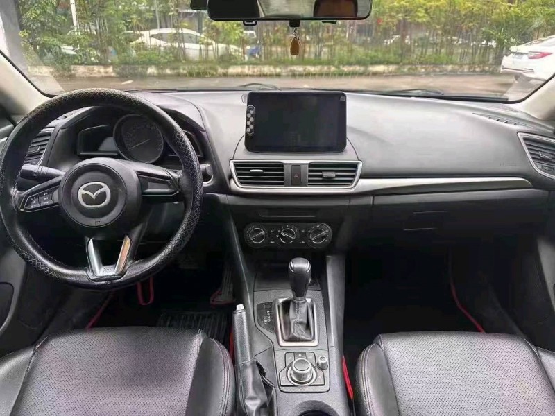 湛江19年马自达昂克赛拉6