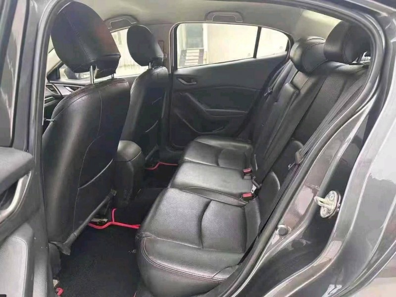 湛江19年马自达昂克赛拉7