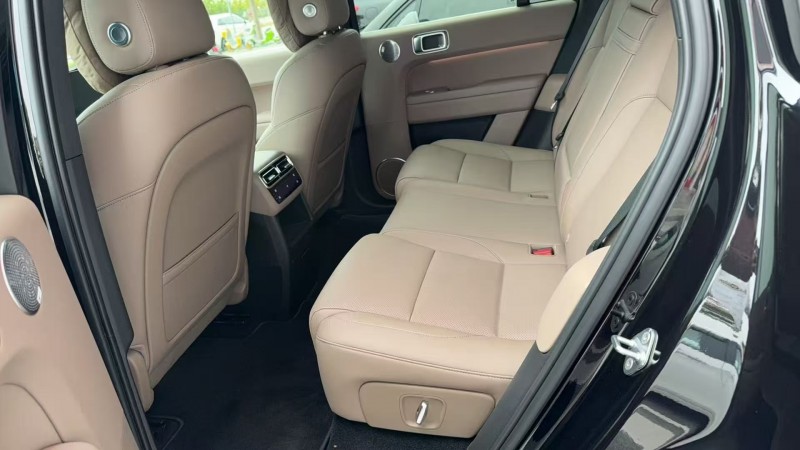 长沙25年理想L64