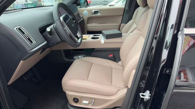 长沙25年理想L65