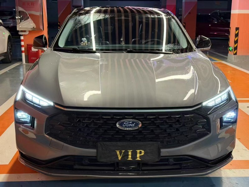 长沙24年福特蒙迪欧1