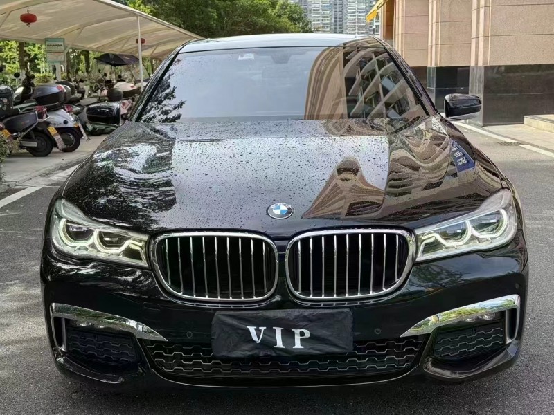 长沙17年宝马7系1