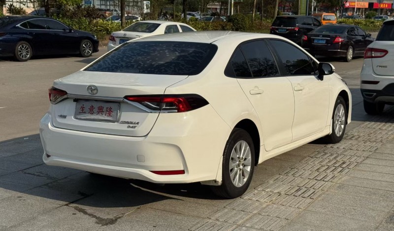 广州19年丰田卡罗拉8