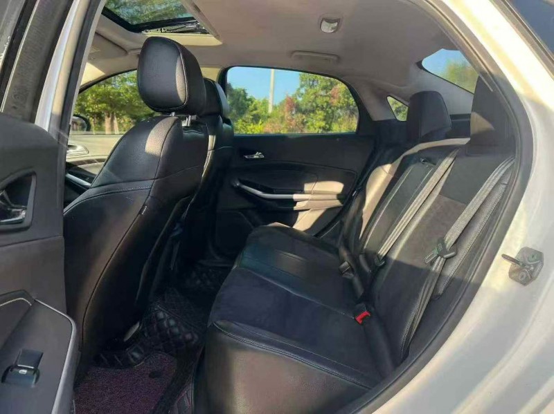 汕头19年福特福睿斯6