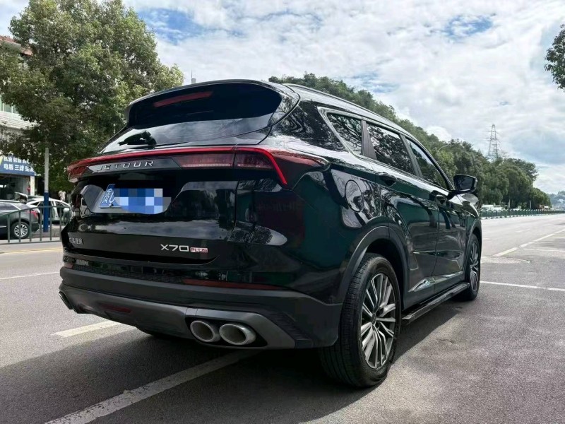 贵阳23年奇瑞捷途7