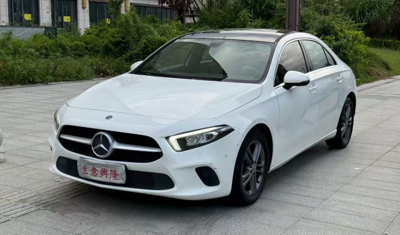 珠海19年奔驰A2