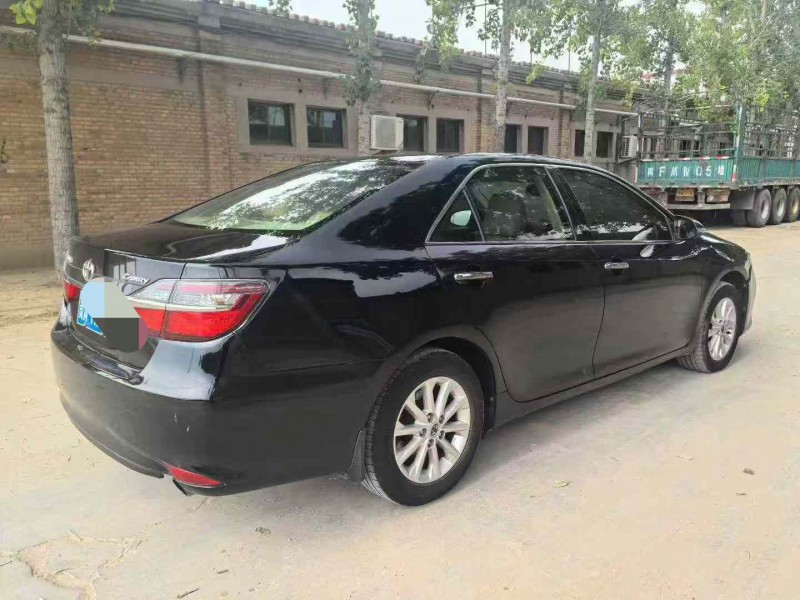 保定16年丰田凯美瑞5