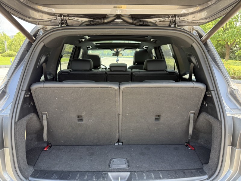 盐城22年奔驰GLB5