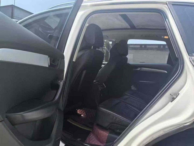 保定13年奥迪Q56