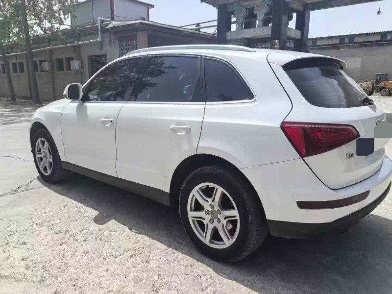 保定13年奥迪Q58