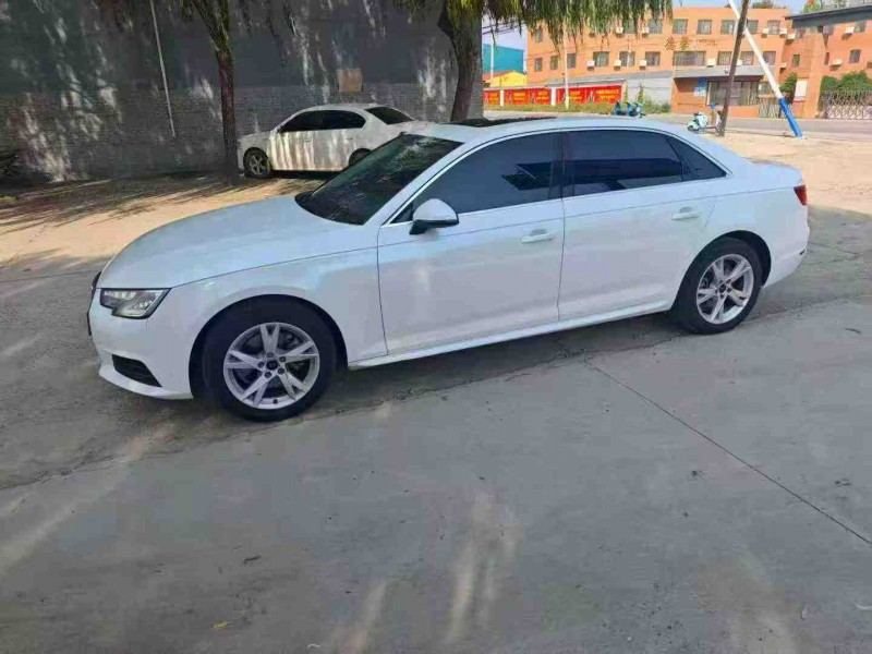 保定17年奥迪A4L3