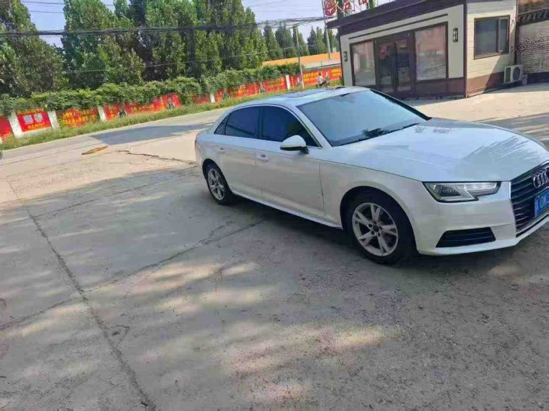 保定17年奥迪A4L8