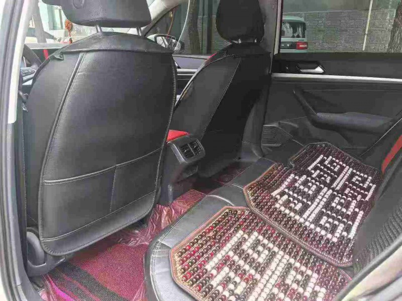 保定22年大众朗逸8