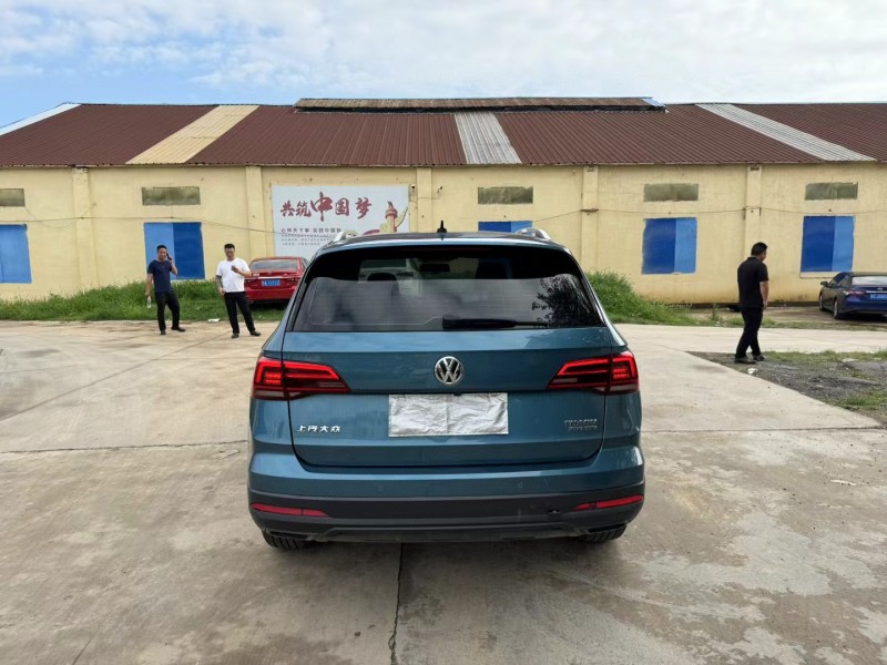 徐州20年大众途岳9