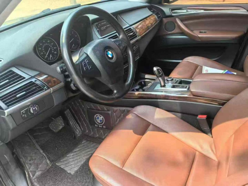 保定13年宝马X54