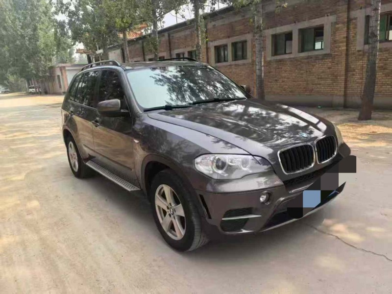 保定13年宝马X57