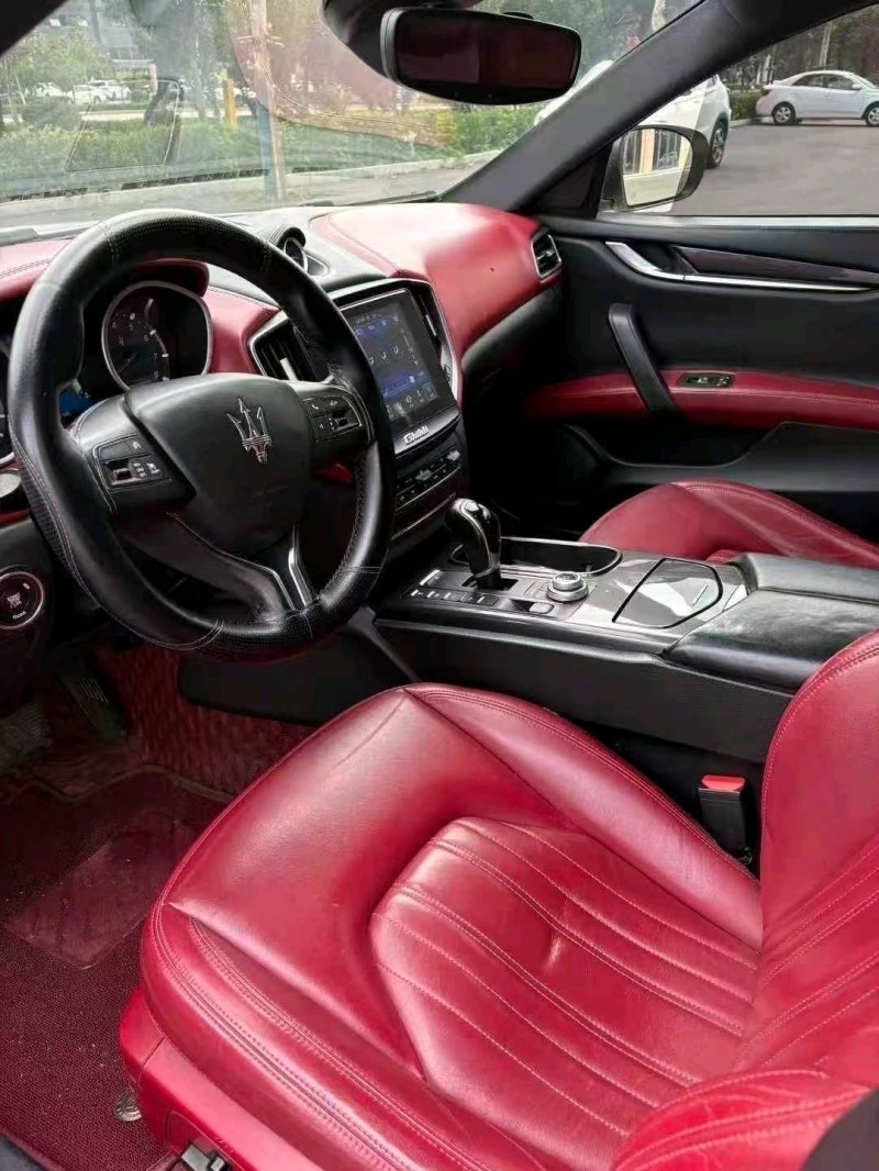 枣庄17年玛莎拉蒂Ghibli9