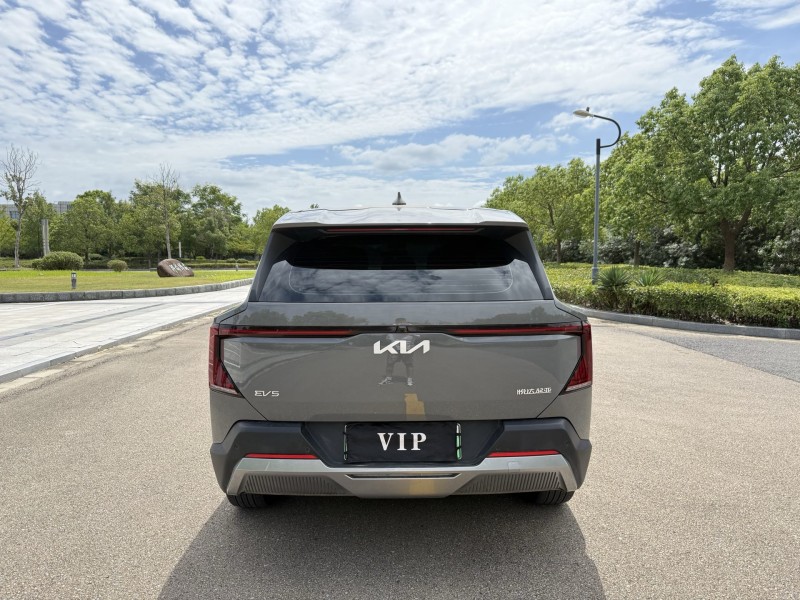 盐城24年起亚EV59