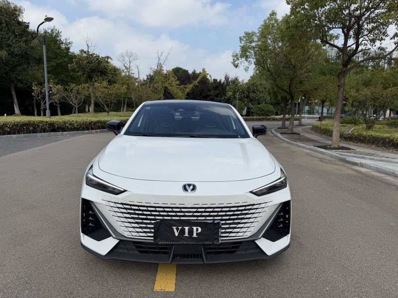 盐城25年长安汽车UNI1