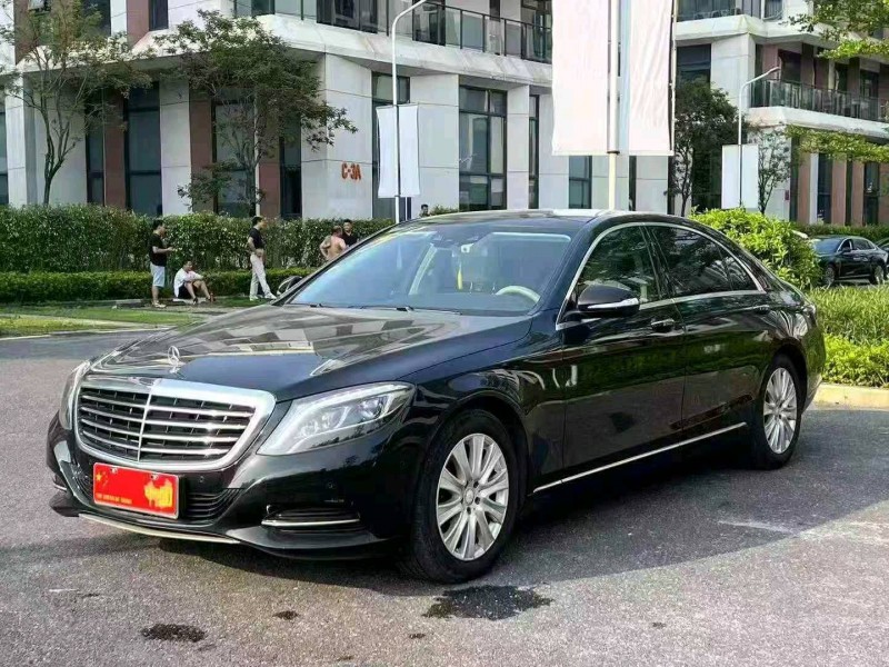 广州17年奔驰S5