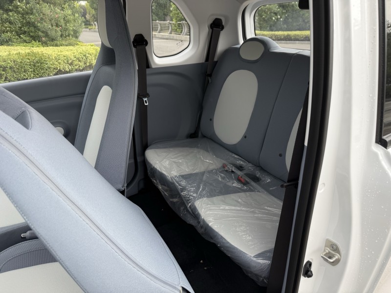 盐城25年奔腾小马4