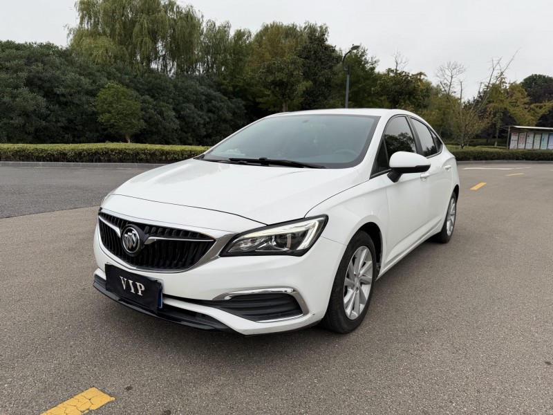 盐城18年别克威朗2