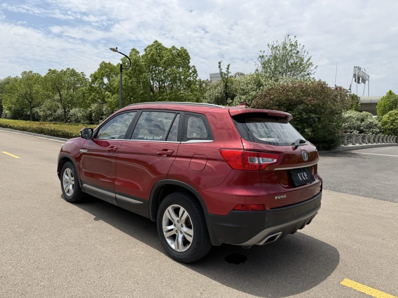 盐城17年长安汽车CS758