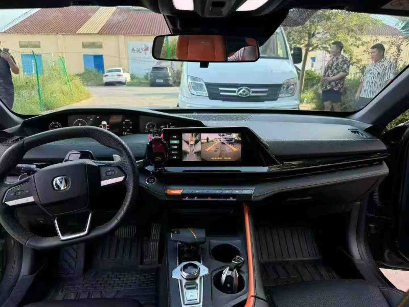 徐州23年长安汽车UNI8