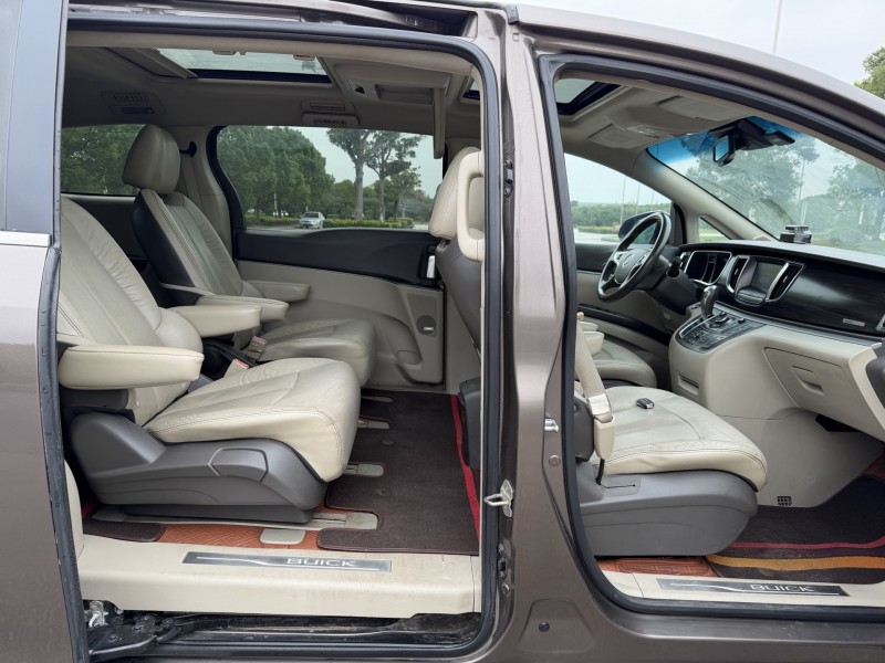 盐城12年别克GL86