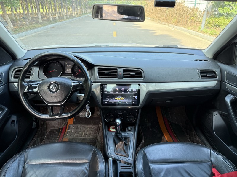 盐城16年大众朗逸6